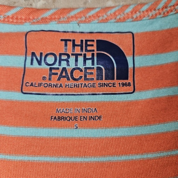 The North Face Dress Womens SZ S Athleisure‎ Fit & Flare Colorful - Picture 8 of 8